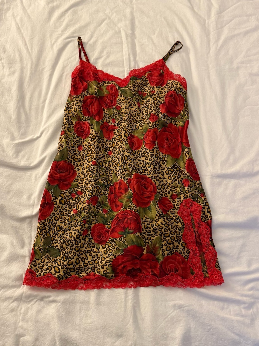 Y2K Vintage Victorias Secret Medium
Leopard Rose Chemise Slip Mini